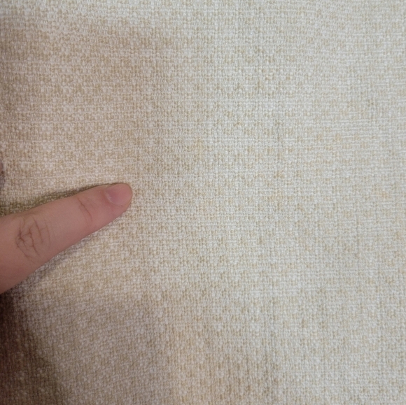 Ann Taylor size 10 cream colored trouser pants. Small stain - Picture 7 of 7